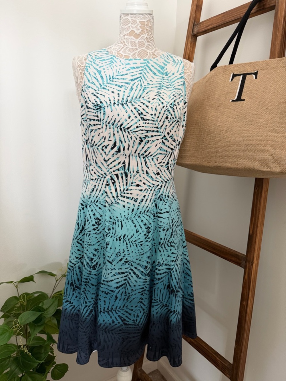 Maggy London Aqua to Navy Ombre Palm-Print Midi Dress